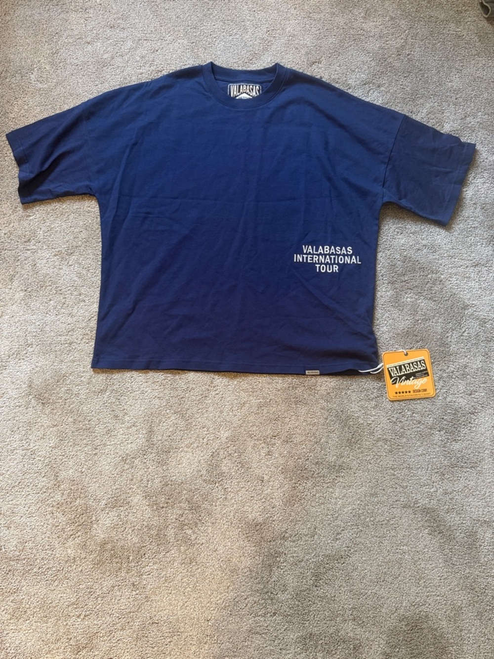 NWT Valabasas International Tour Navy Graphic Tee